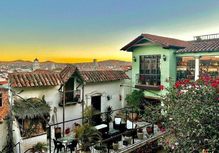 Balcon vue cathédrale Sucre Mi Pueblo Smary hôtel